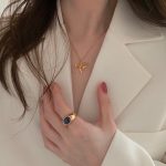 shie ribbon necklace