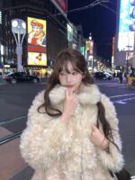 The Barnnet Patti Fur Half Coat