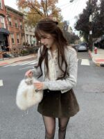 The Barnnet Fur Drawstring Backpack(2colors) - 画像 (6)