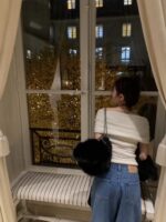 The Barnnet Ribbon Off-Shoulder Knit Top - 画像 (3)