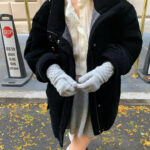 The Barnnet Aube Goose Down Velvet Jacket