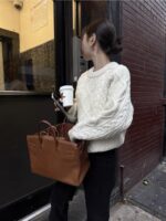 The Barnnet Tricot Cable Knit Sweater - 画像 (3)