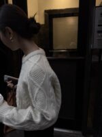 The Barnnet Tricot Cable Knit Sweater - 画像 (6)